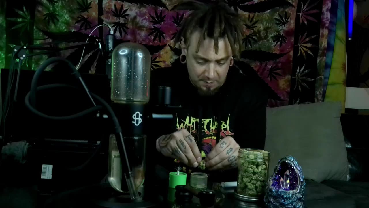 Glazed Donuts ep 17 Two buds in a jar old youtube