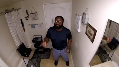 Moefoejoejoe - Happy Day Dance