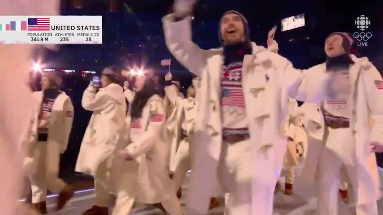 JD Vance fischiato alle Olimpiadi invernali in Italia