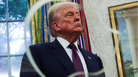 Trump plans 100% tariffs on chips