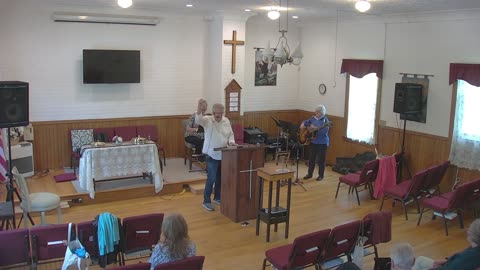 God Commands Large Praying
