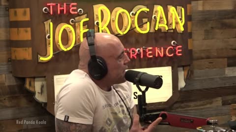 Things get heated as Joe Rogan/Roger Avery discuss Flat Earth