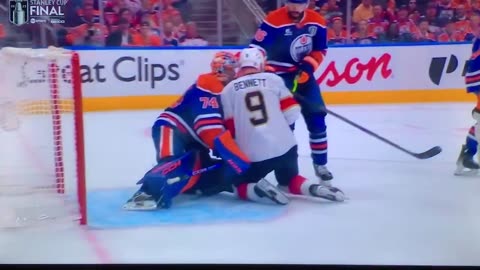 Panthers C #9 Sam Bennett 🥅(11)🏒Deflected Goal