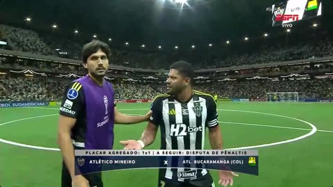 Hulk chats pleasantly with the referee and is left in disbelief