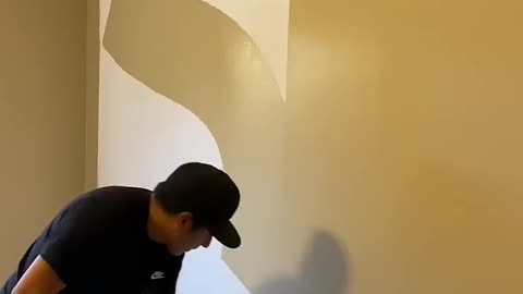 20 Seconds = Fully Painted Wall 🤯 #DIY