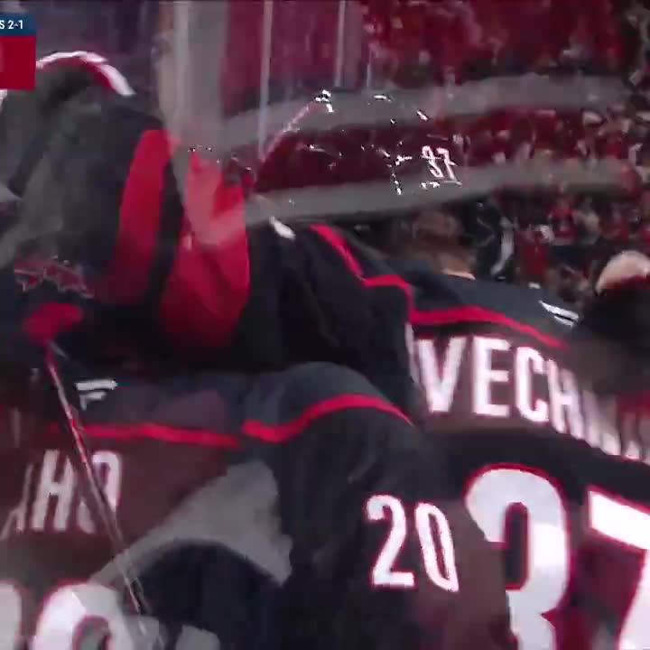 NHL - Seth Jarvis gets his first of the series to give the @Canes a two-goal lead! ✌️ #StanleyCup