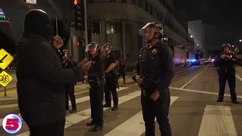 Sidam Talks to Cops at Anti I.C.E. Protest in Los Angeles