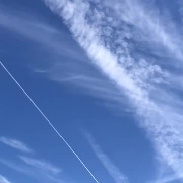 Cela fait longtemps sous couverture blanche aujourd'hui, c'est une explosion. Horrible…!