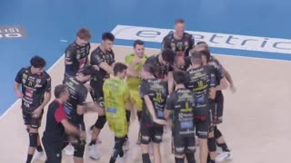 US Sports Volleyball: Nikolov clashes with Darlan | Lube vs. Verona