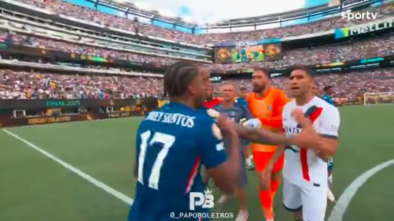 Luis Enrique dhe Donnarumma godasin lojtarin e Chelsea