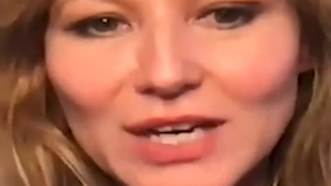 Jewel on her mother embezzled all her money