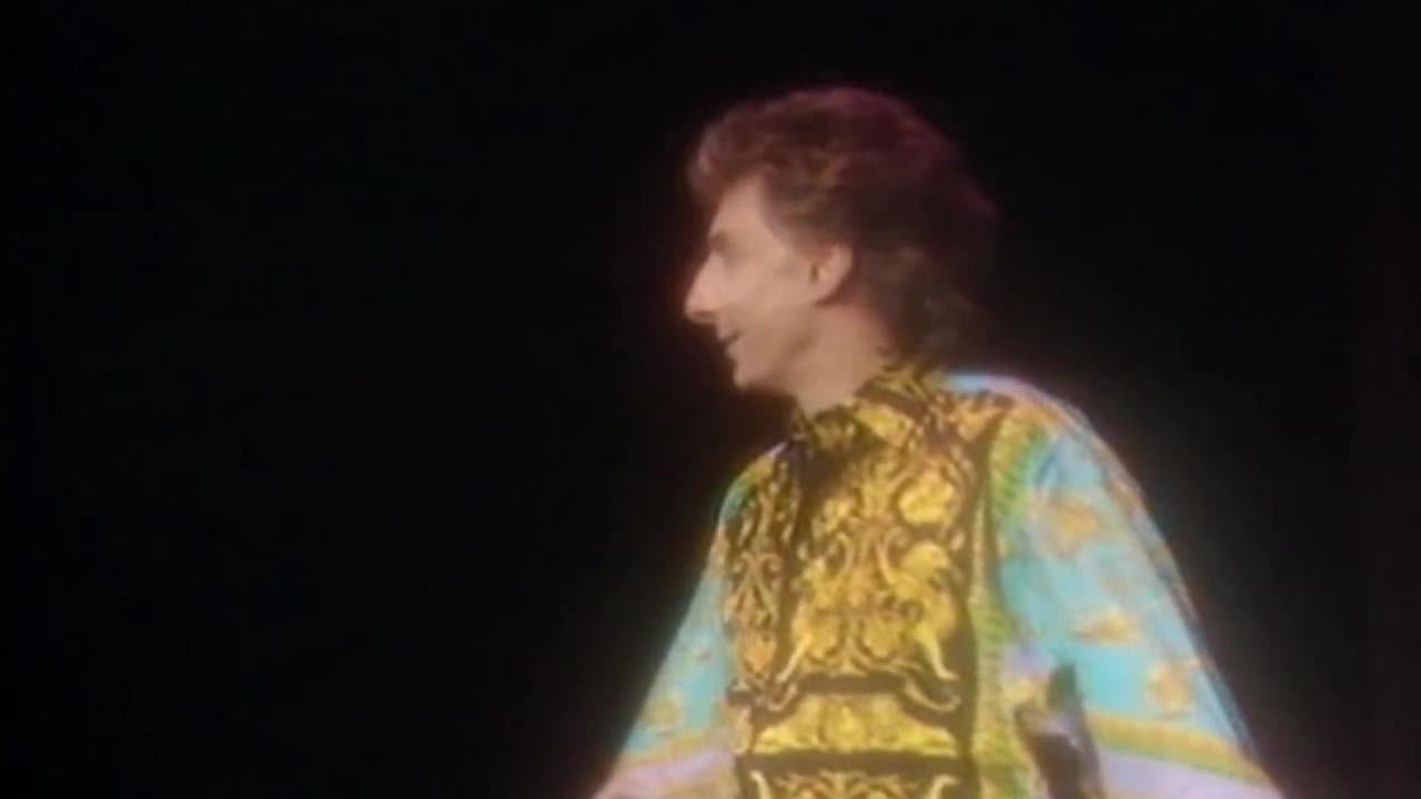 Can't Smile Without You - Barry Manilow (live)