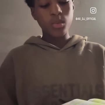 Young man before giving Bible study, praises Charlie Kirk