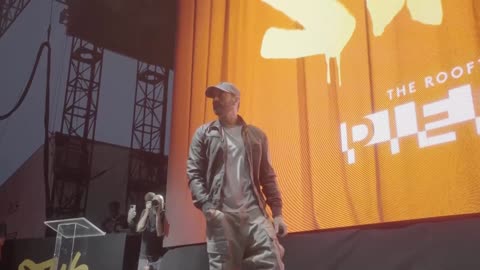 Eminem makes surprise appearance at screening of 'Stans'