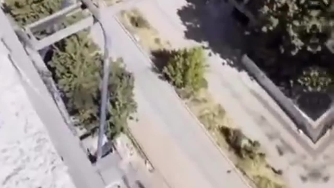 SPATIAL AWARENESS IS A THING 🫣 HE WOULD AGREE WITH ME RIGHT BEFORE HE DID THIS❗