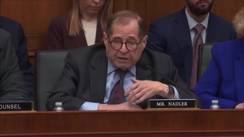 Dem: Americans 'justified in shooting' ICE agents dressed as 'masked hoodlums'