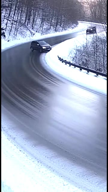 Snowy Mountain Curve Chaos #CCTVFootage #cctv