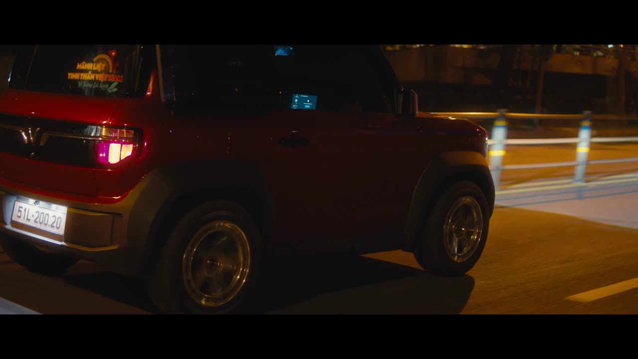 Bộ đôi Vinfast VF3 nightride cực ngầu giữa phố | VINFAST PASSION
