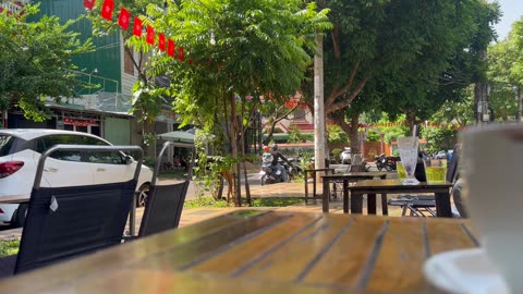 Light Vibes: Café, Calm Walks, and Nature Views – Chill Corner Vlogs | Part 20