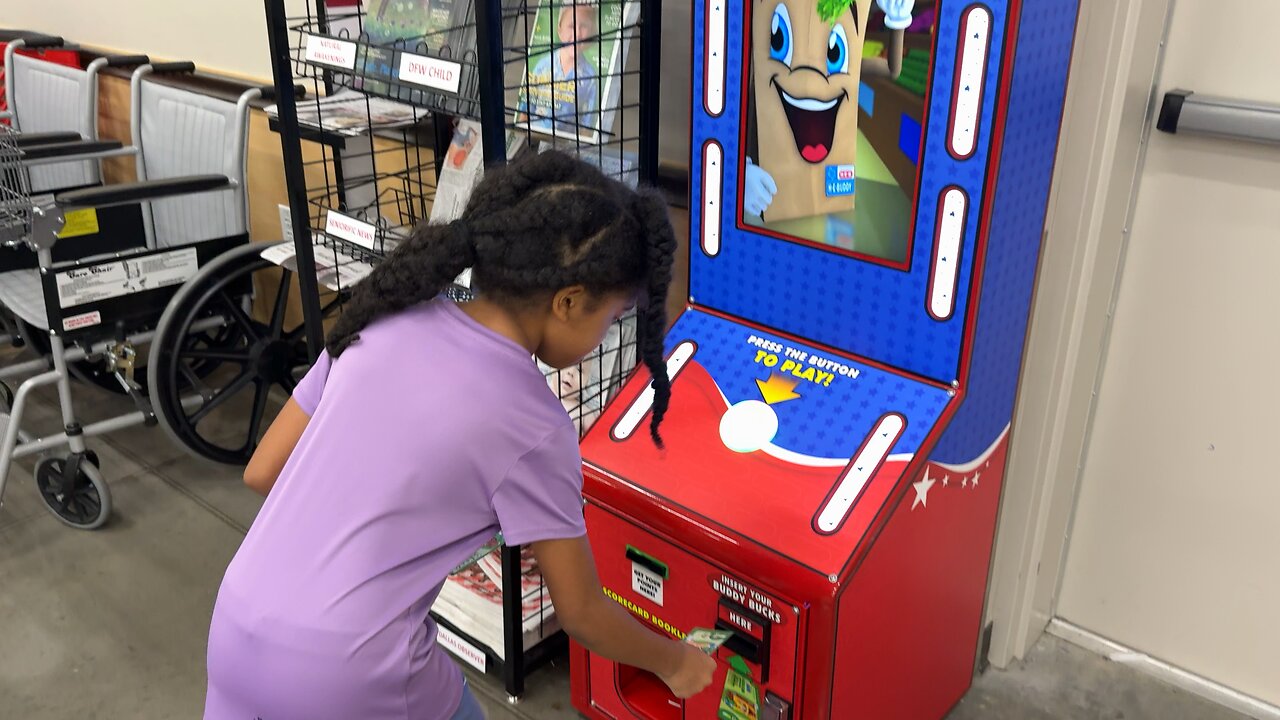 Dad and baby girl HEB buddy bucks
