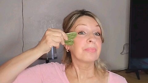 How Gua Sha Transformed my Aging Skin