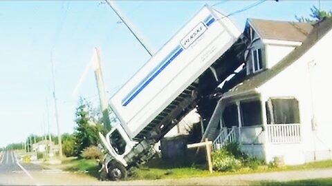 When Common Sense Takes a Day Off – Idiot at Work!