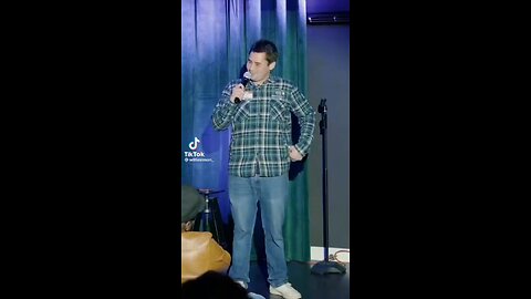 Funny comedians cop joke.