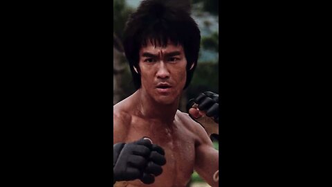 Cross kick Studio Films Bruce Lee Enter the Dragon