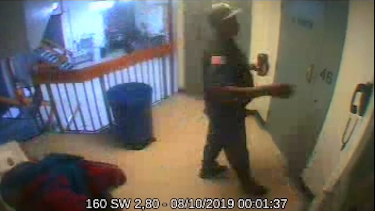 🚨The Missing Minute From Epstein Jail Camera Released