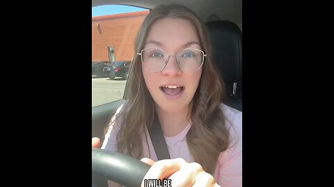 Triggered Liberal Woman Says She'll Go To Jail If She Sees Anyone Wearing 'Alligator Alcatraz' Merch
