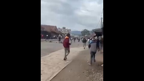 ❗️In Tanzania, police shot dead a mother in front of her son during