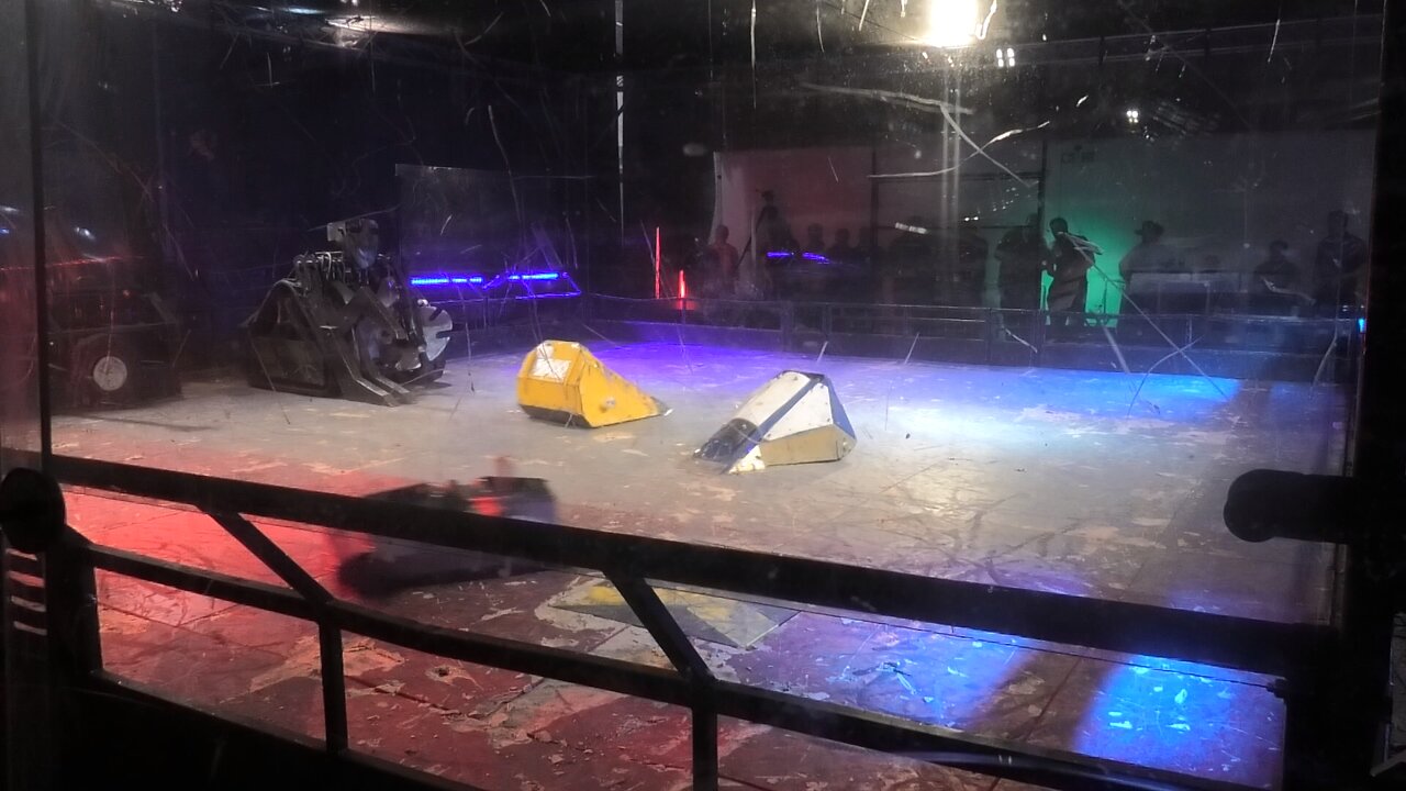 Robots Live Maidenhead 2025: Audacious Vs Toxic 2 Vs Apocalypse Vs Manta