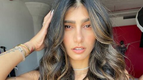 Mia Khalifa Sexy Compilation