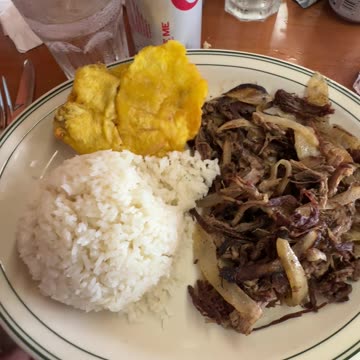 Vaca Frita with white rice