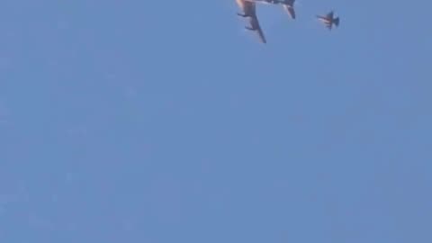 An Israeli fighter jet is refueling in the airspace of Syria’s Deir ez-Zor province.