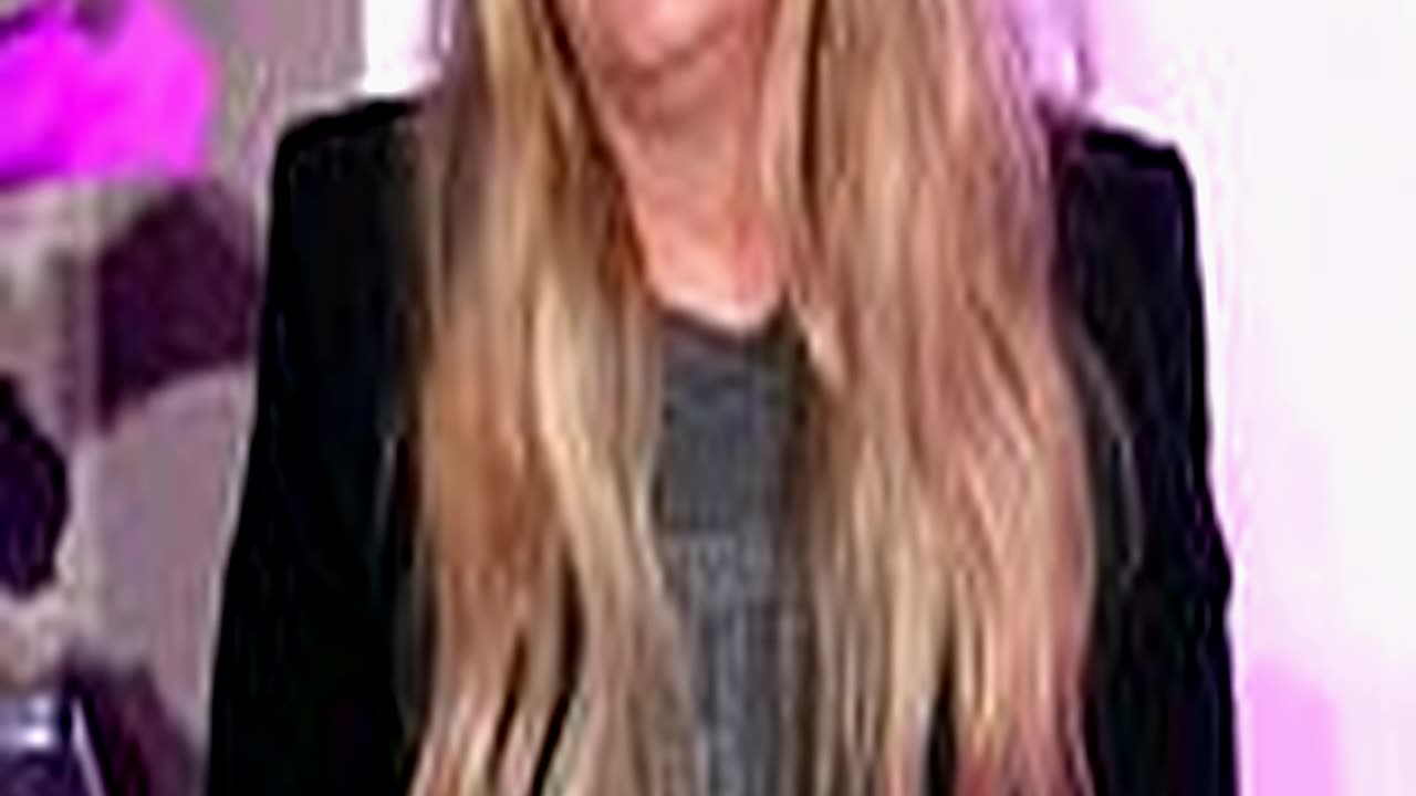 Christina Applegate Hospitalized for Health Issue