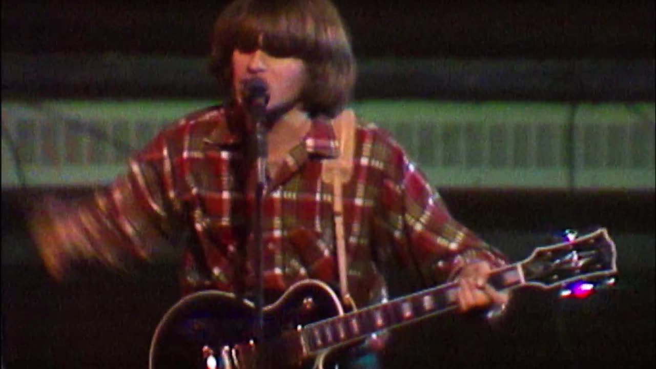 Fortunate Son / Commotion - Creedence Clearwater Revival (live)