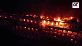 🔥🇳🇵 The parliament building in Nepal continues to burn.
