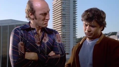 1975 Baretta S01E03 Woman in the Harbor