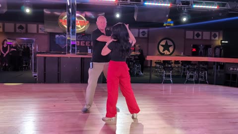 West Coast Swing @ Electric Cowboy with Wes Neese 20260104 185616353