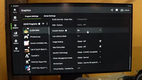 Lossless Scaling vs. DLSS 3.0