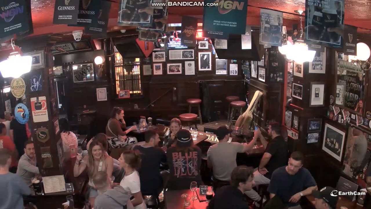 JULY 29 2025 TEMPLE BAR DUBLIN CROWD FEED PART 9
