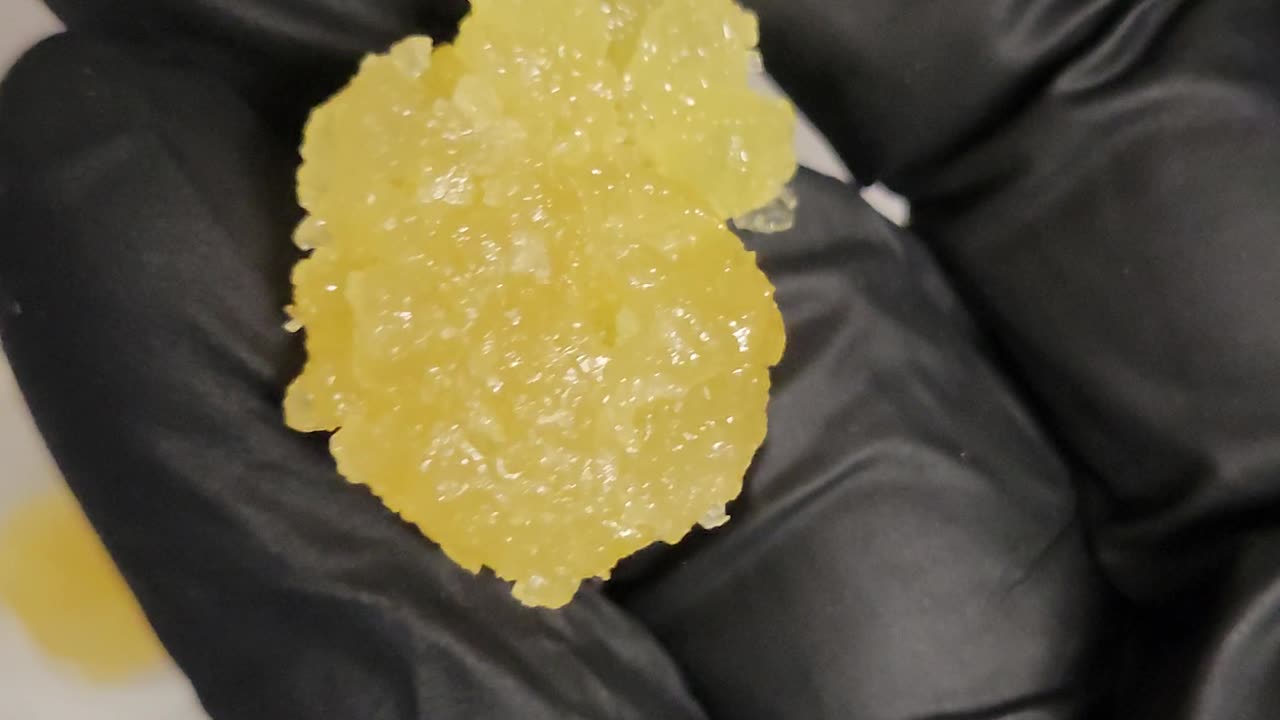 Runtz THCA Blazed Frog™ Sugar Crumble