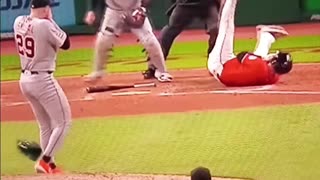 Guardians David fry takes pitch to the face (better footage)