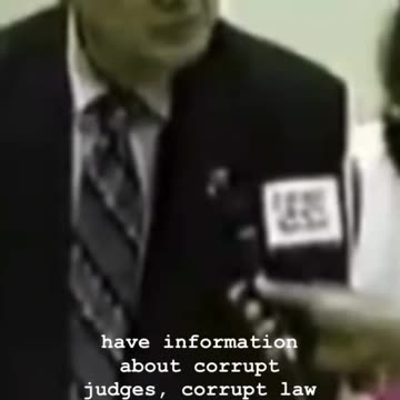 Ex-FBI Chief Ted Gunderson exposing the Satanic New World order 30 years ago.