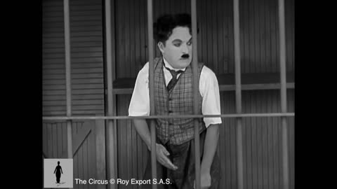 Charlie Chaplin - The Lion Cage - Full Scene (The Circus, 1928)