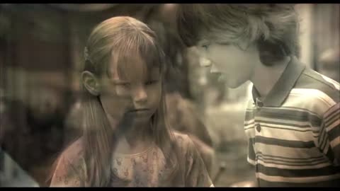 The Butterfly Effect (2004) Trailer
