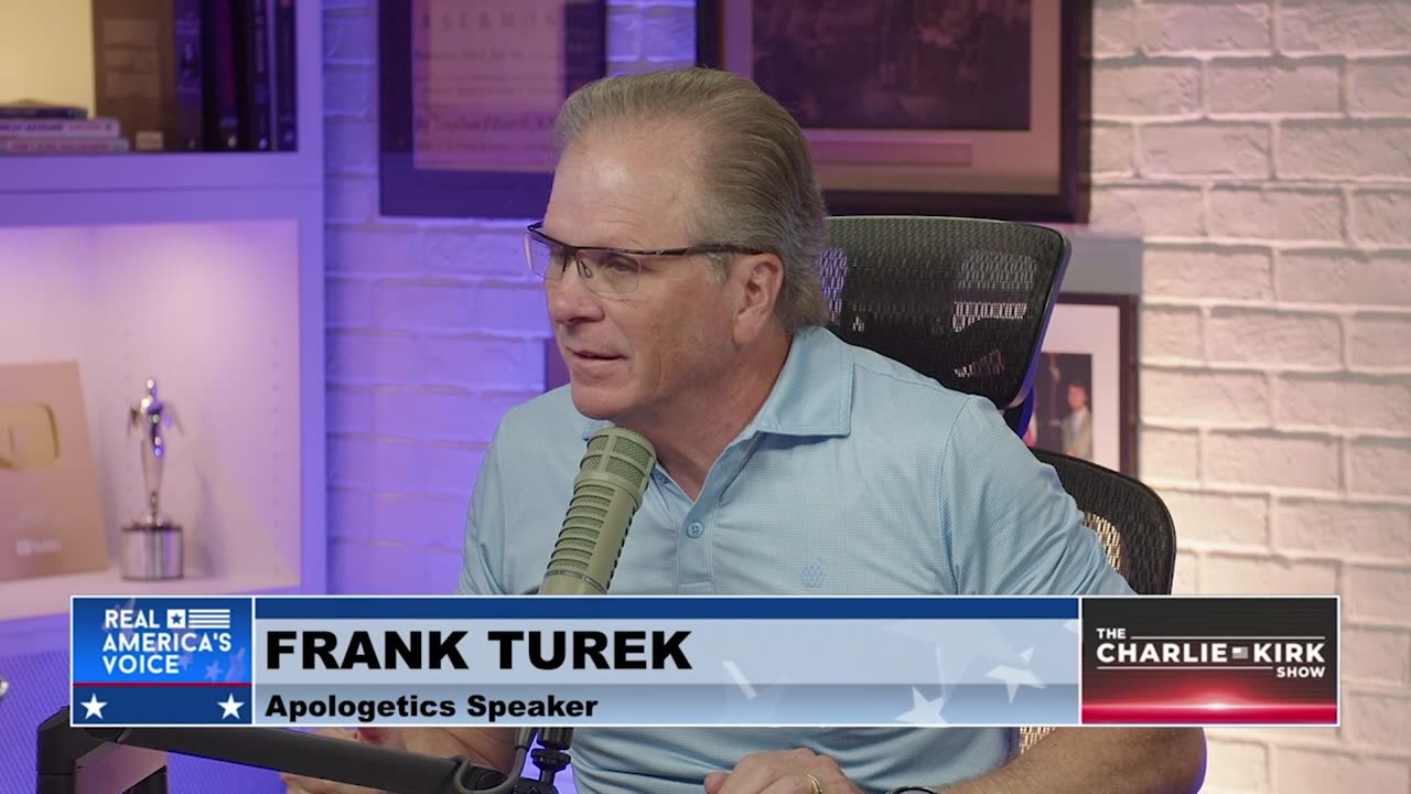 SCIENCE SAYS WE NEED A NEW THEORY ON EVOLUTION: ADMITTING TO RELIGION?