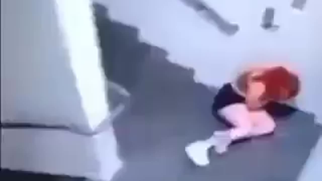 😡 African brutally assaults innocent white girl unprovoked! separation not integration!