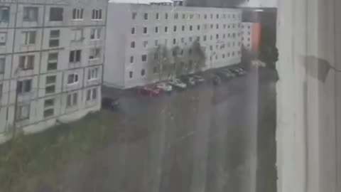 💥 A powerful explosion in the Russian city of Severomorsk. This city is home to nuclear submarines.